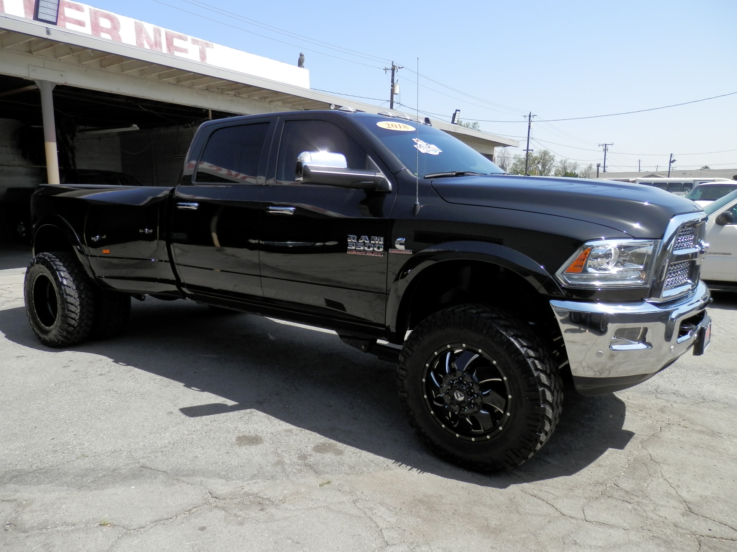 ram ram 3500 pickup 2018 3C63RRJL8JG335074 image ram ram 3500 pickup 2018 3C63RRJL8JG335074 image